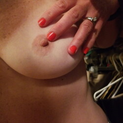 My medium tits - Sippy1971