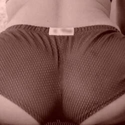 Pic #4 Yoga and gym pics - Amateur, Beautiful Ass, Bent Over, Firm Ass, Legs Spread Wide Open, Round Ass, Spread Ass