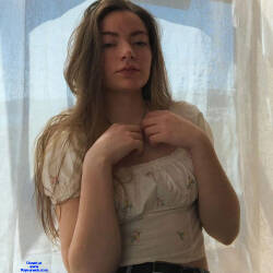 Pic #7 lau - Young Woman