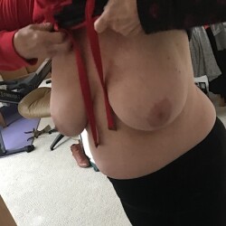 Medium tits of my wife - Marlene 