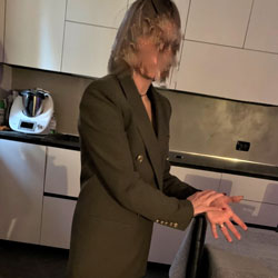 warm up - Amateur, Blonde, Close-Ups, Cunt Pics, Flashing, High Heels Amateurs, Homemade Amateur, Lingerie, Mature, Mature Ass, Mature Pussy, No Panties On, Pantieless Wives, Pussy, Sexy Wives, Shaved, Wife/Wives, Wives In Lingerie, women in see through clothes