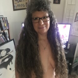 Medium tits of my girlfriend - Felice