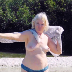 Medium tits of my girlfriend - D From DE (not Germany)