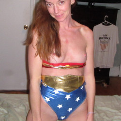 Small tits of a neighbor - Wonder Woman