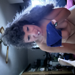 Medium tits of my girlfriend - Felice