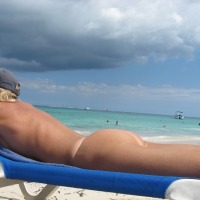 My wife's ass - MILF1954