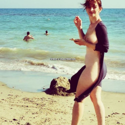 Pic #10 Dora's back (and more)