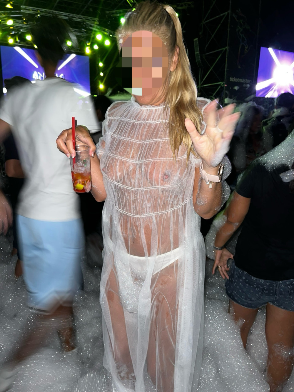 Foam party in Milan , Foam Party In Milan&nbsp;