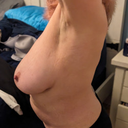 Large tits of my wife - 32ddd