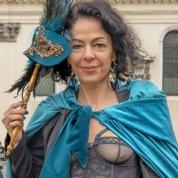 My small tits - Malicieuse