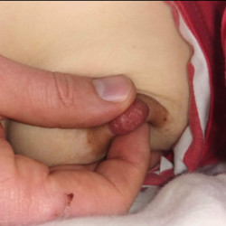 Medium tits of my wife - Wifey