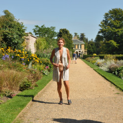 Pic #1 A warm afternoon in Polesdon Lacey Estate