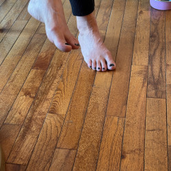 Pic #4 Kathie's Perfect Feet
