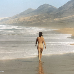 Pic #3 Naked outdoor