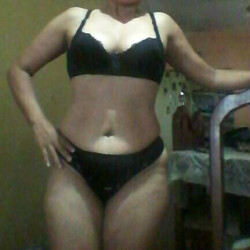 Pic #2 La catira tetona 2