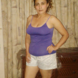 Pic #7 La catira tetona 12