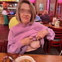 Medium tits of my wife - Deann