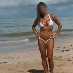 Pic #2 Hot Wife Nude