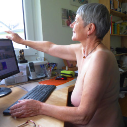 Pic #1 Old but horny