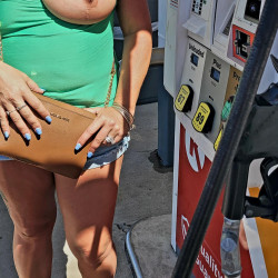 Pic #5 When i  my tits are free use just ask nicely