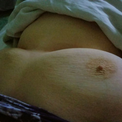 Very large tits of my wife - Sweet Cheeks