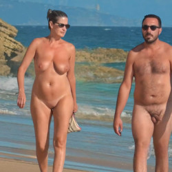 Pic #2 lucky beaches 2