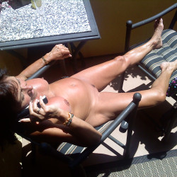 Pic #5 Phone call in the sunshine