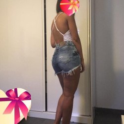 Pic #3 Sexy swinger wife 3