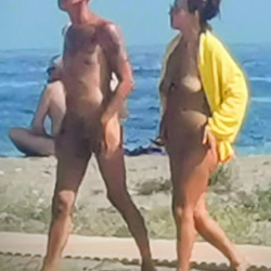 Pic #5 A walk along the nude beach.