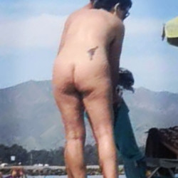 Pic #3 Nude beach voyeur part 2