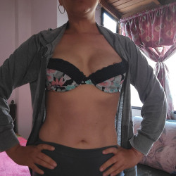 Pic #3 Sexy Leinys from Cuba