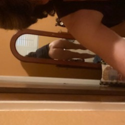 Pic #1 hot wife voyuer