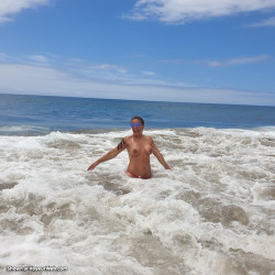 Pic #3 Sany on the beach (II)