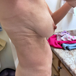 Medium tits of my wife - Deann