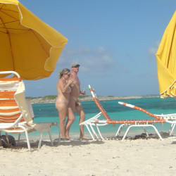 Pic #5 Girlfriend on beach