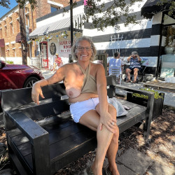 Pic #9 Nude in Public