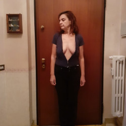 Medium tits of my wife - Sonia