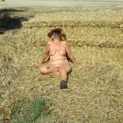 Pic #8 Harvest Lady