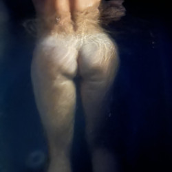 Pic #3 Hot tub