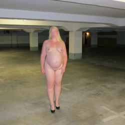 Pic #8 naked pregnant women in public