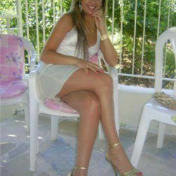 Pic #2 Slut Mom