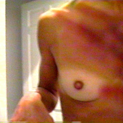 Pic #3 Little tits nice nips