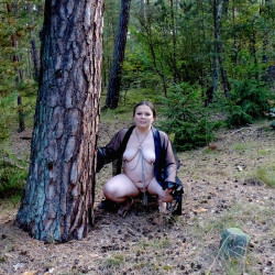 Pic #9 Shameless wife strolls