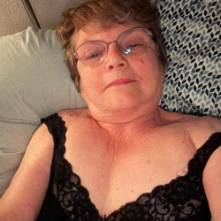 Pic #2 hot girl friend