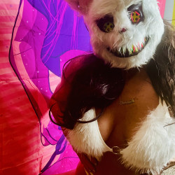 Pic #5 baddest bunny