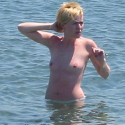 Pic #3 tits and water