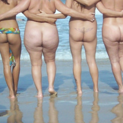 Pic #2 Naturistas amigas