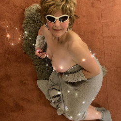 Pic #2 Lady Bee's Christmas Tangle