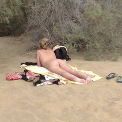 Pic #4 Vicky's debut