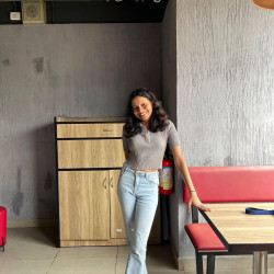 Pic #3 Hot indian college girl Anushka Das spicy pics